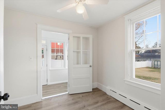 125 E FERDINAND ST, Manheim, PA 17545