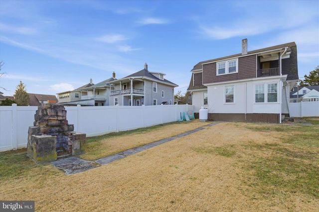 125 E FERDINAND ST, Manheim, PA 17545