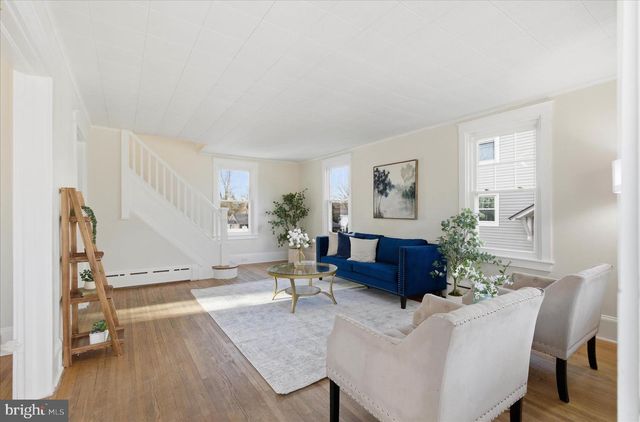 125 E FERDINAND ST, Manheim, PA 17545