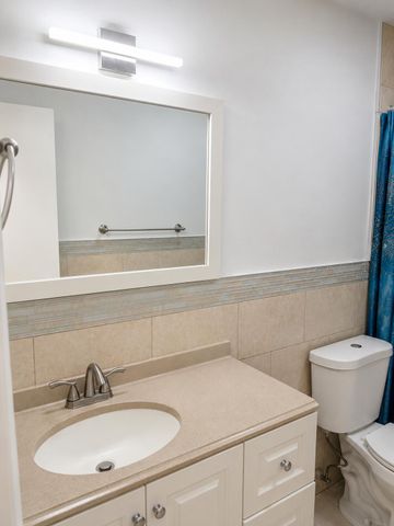 330 W 22ND Court, Riviera Beach, FL 33404