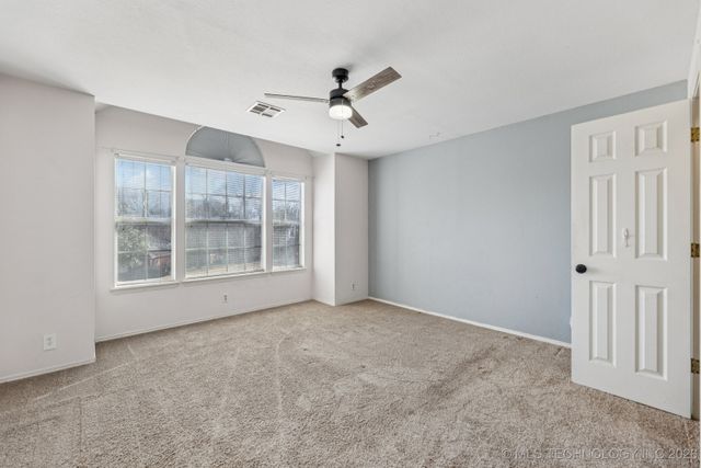 1204 N Willow Avenue, Broken Arrow, OK 74012