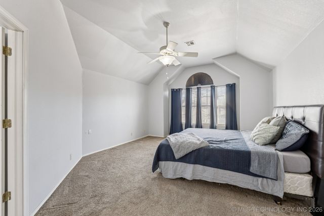 1204 N Willow Avenue, Broken Arrow, OK 74012