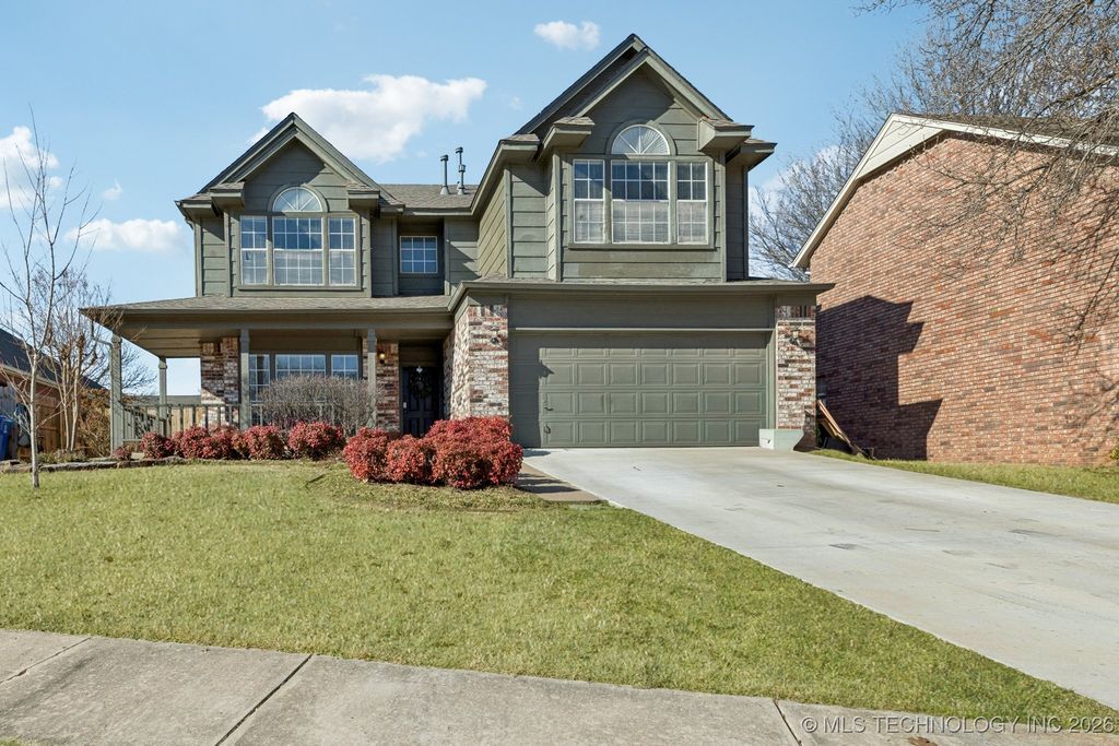 1204 N Willow Avenue, Broken Arrow, OK 74012