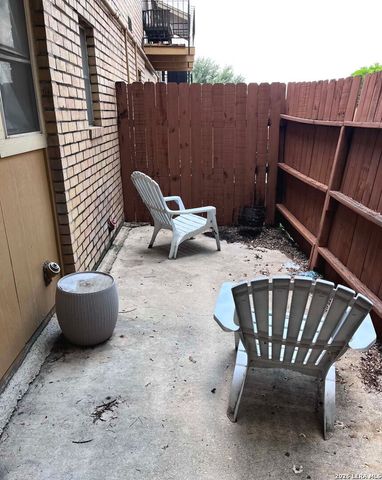 911 Vance Jackson Rd Apt 112, San Antonio, TX 78201