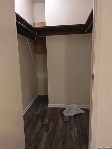 911 Vance Jackson Rd Apt 112, San Antonio, TX 78201