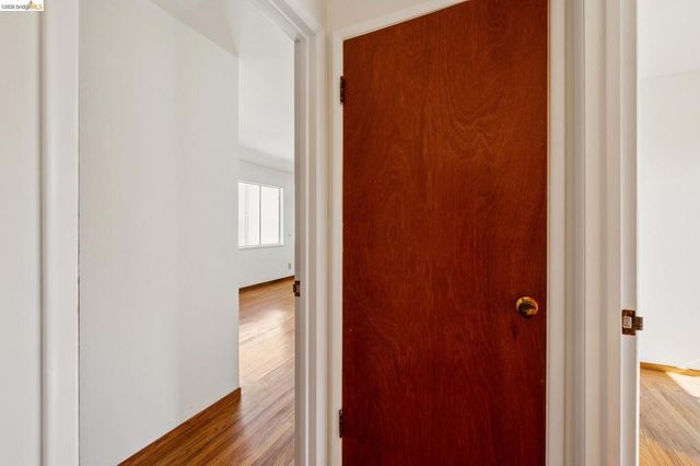 1122 Norvell Ct, El Cerrito, CA 94530