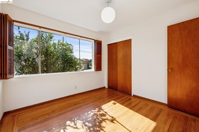1122 Norvell Ct, El Cerrito, CA 94530