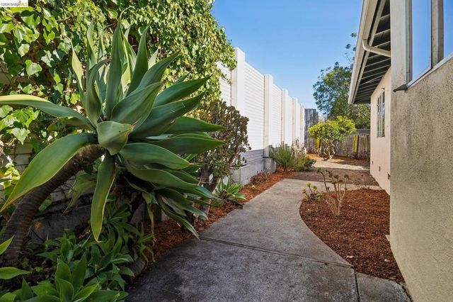 1122 Norvell Ct, El Cerrito, CA 94530