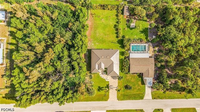 3742 Tangelo DR, St James City, FL 33956