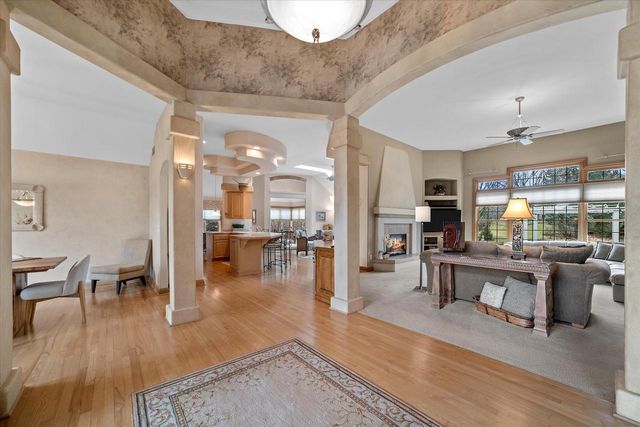 519 N Ponderosa DRIVE, Hartland, WI 53029