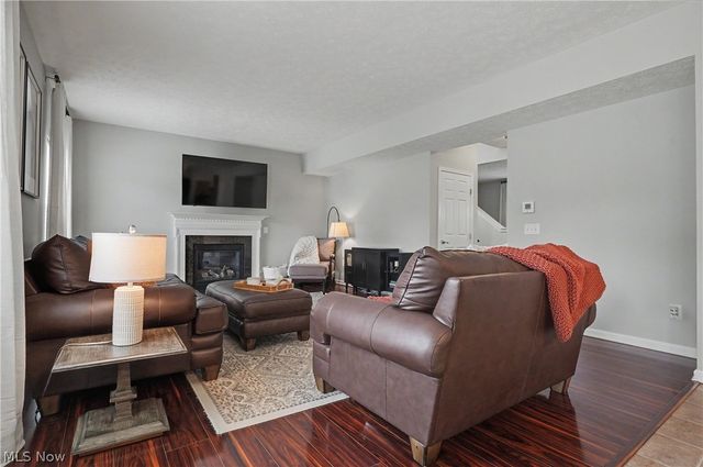 4118 Pembroke Drive, Kent, OH 44240