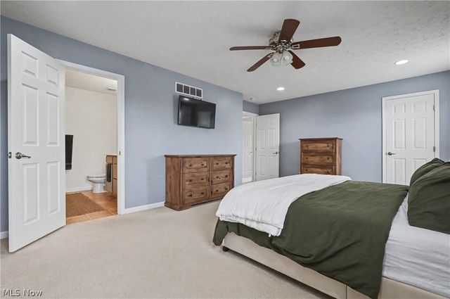 4118 Pembroke Drive, Kent, OH 44240