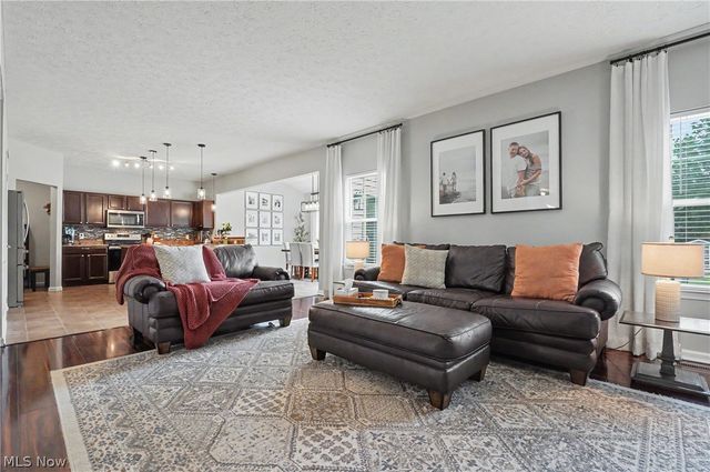 4118 Pembroke Drive, Kent, OH 44240