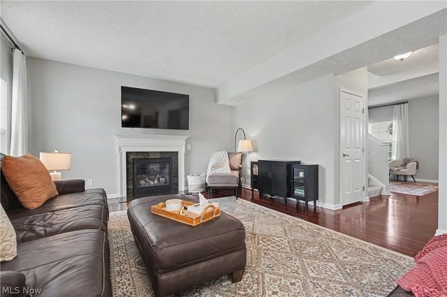 4118 Pembroke Drive, Kent, OH 44240