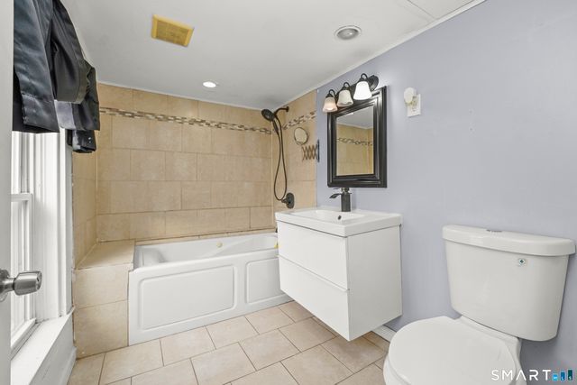 17 Windsor Street, Enfield, CT 06082