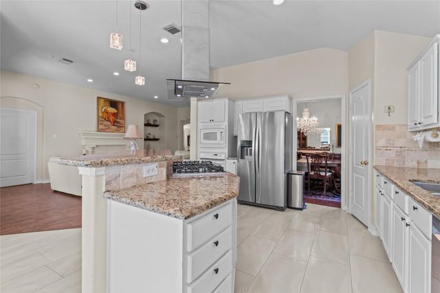 12415 Shadowvista Drive, Houston, TX 77082