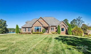 61 Island Pointe Court, Taylorsville, NC 28681