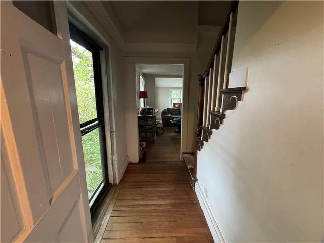 803 Main Street, Warren, RI 02885