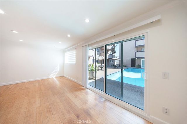 310 N Jackson Street 104, Glendale, CA 91206