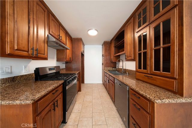 310 N Jackson Street 104, Glendale, CA 91206