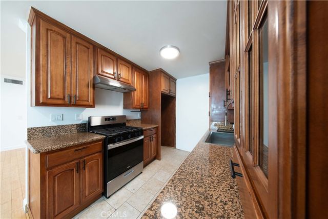 310 N Jackson Street 104, Glendale, CA 91206