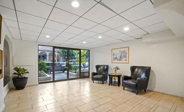 310 N Jackson Street 104, Glendale, CA 91206