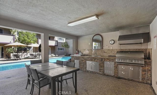 310 N Jackson Street 104, Glendale, CA 91206