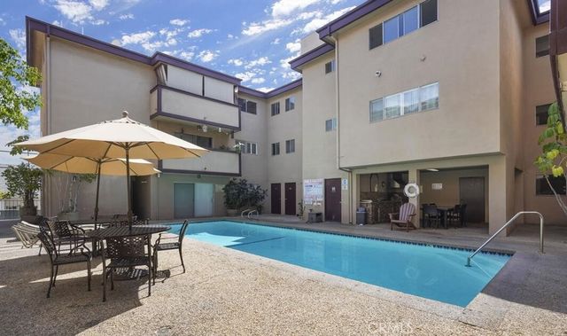 310 N Jackson Street 104, Glendale, CA 91206