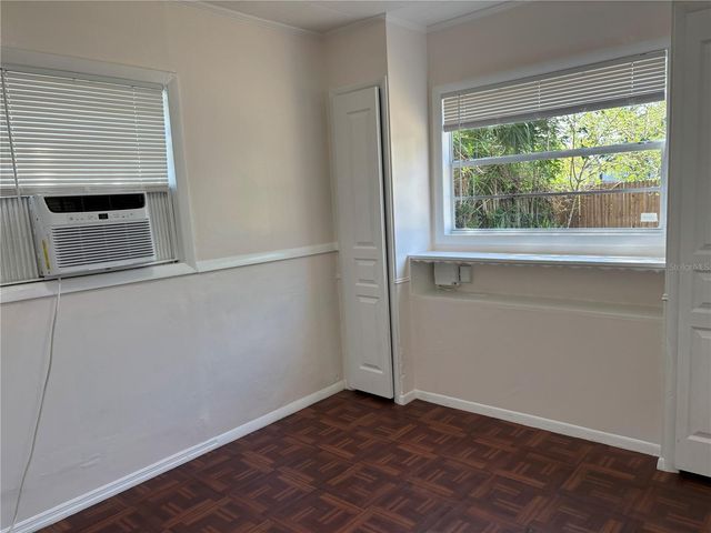 2162 46TH AVENUE N, St Petersburg, FL 33714