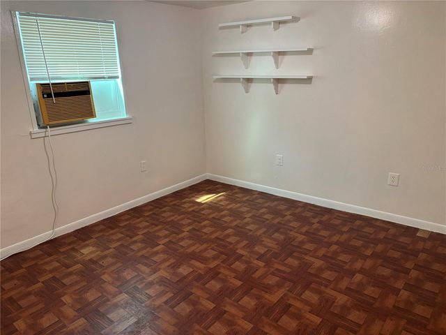 2162 46TH AVENUE N, St Petersburg, FL 33714