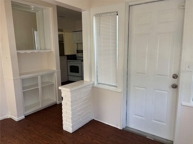 2162 46TH AVENUE N, St Petersburg, FL 33714