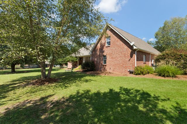 508 Baker Rd., Purvis, MS 39475