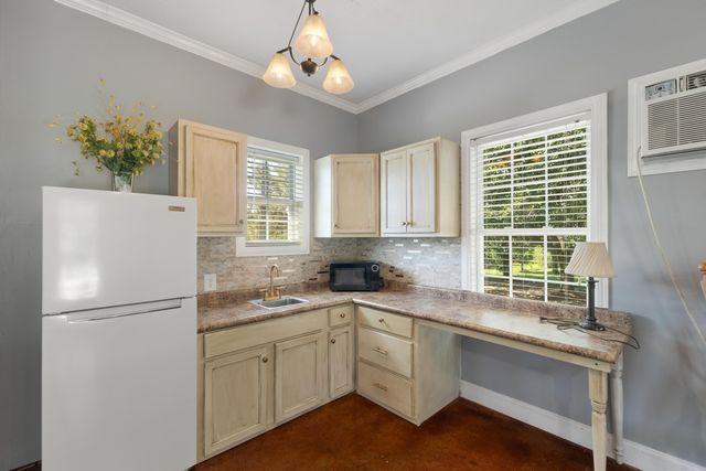 508 Baker Rd., Purvis, MS 39475