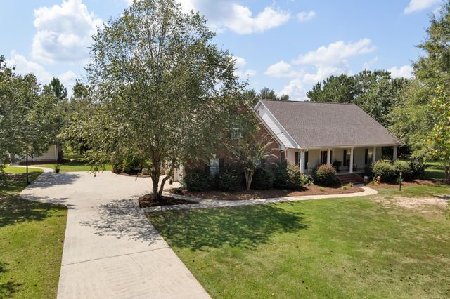 508 Baker Rd., Purvis, MS 39475