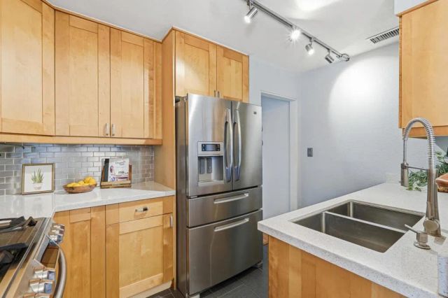 6335 Cleo Street, San Diego, CA 92115