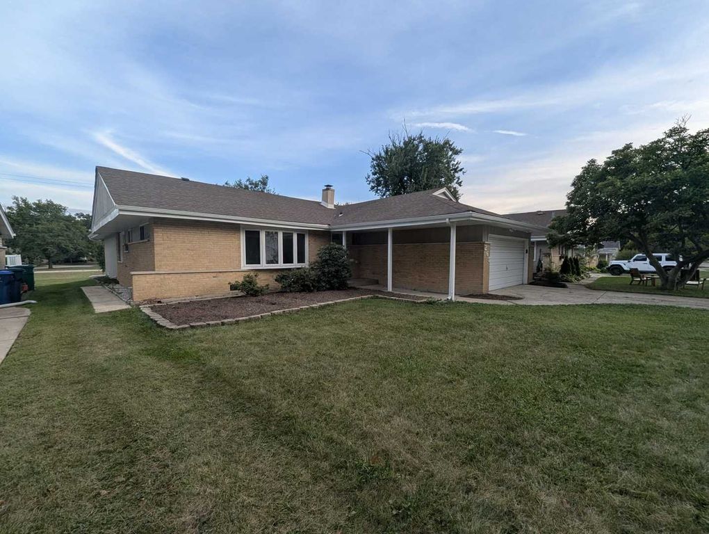 265 Terry Lane, Villa Park, IL 60181 — photo 2