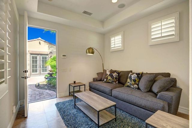 58365 Mijas, La Quinta, CA 92253