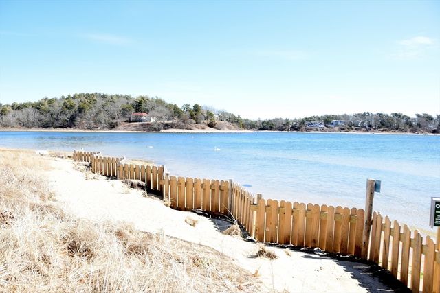 24G Hideaway Rd 24G, Bourne, MA 02532