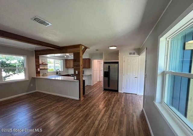 450 Riverdale Drive, Merritt Island, FL 32953