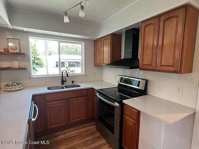 450 Riverdale Drive, Merritt Island, FL 32953