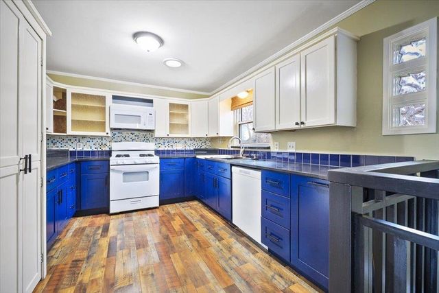 905 N Ravalli Dr, Spokane Valley, WA 99037