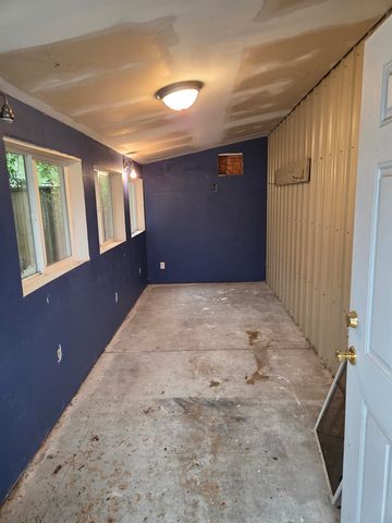 905 N Ravalli Dr, Spokane Valley, WA 99037