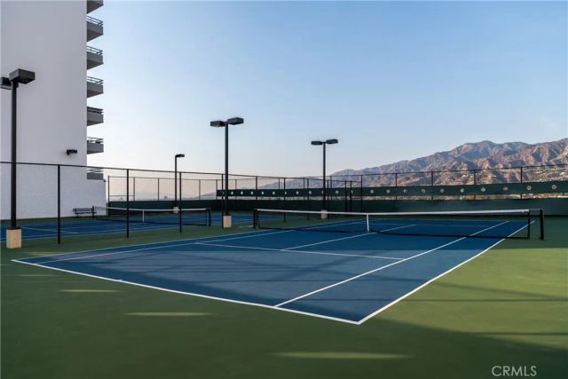 345 Pioneer Drive 202, Glendale, CA 91203