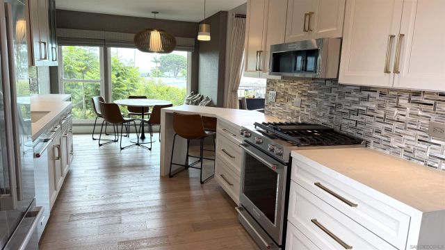 620 W Solana Circle 3G, Solana Beach, CA 92075