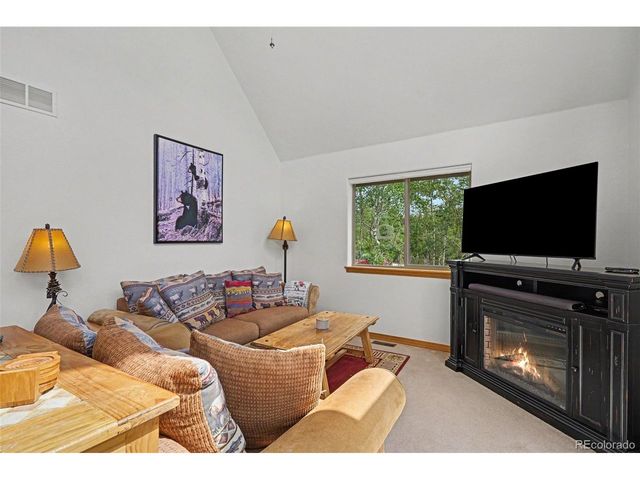 541 Warpath Rd, Jefferson, CO 80456
