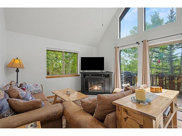 541 Warpath Rd, Jefferson, CO 80456