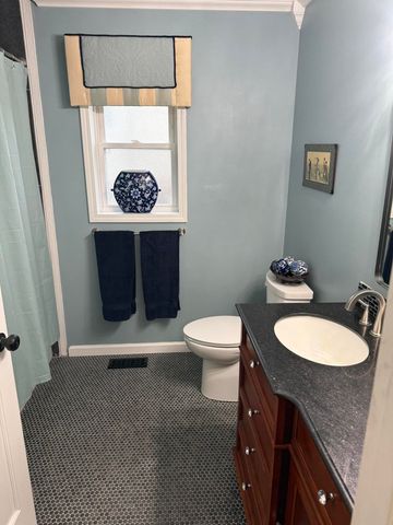 8 Monroe Avenue, Winchester, KY 40391