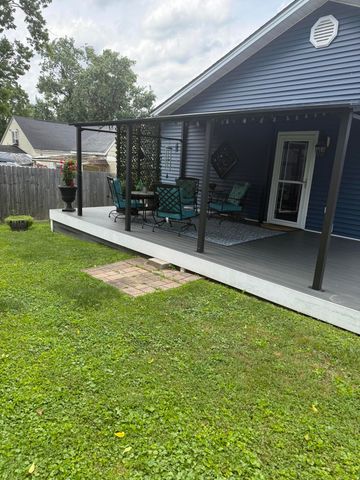 8 Monroe Avenue, Winchester, KY 40391