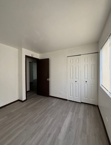 3060 Bernice Avenue 2S, Lansing, IL 60438