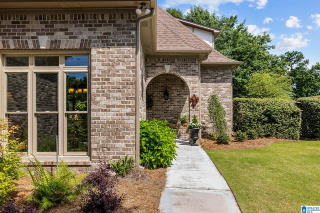 8440 LEDGE CIRCLE, Trussville, AL 35173